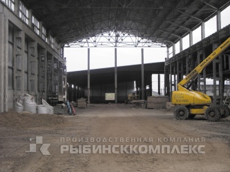 Республика Коми г. Сыктывкар, монтаж кровельного ограждения здания производственного цеха
