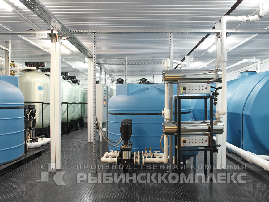 Комплексная система очистки воды в трёх блок-модулях на производстве