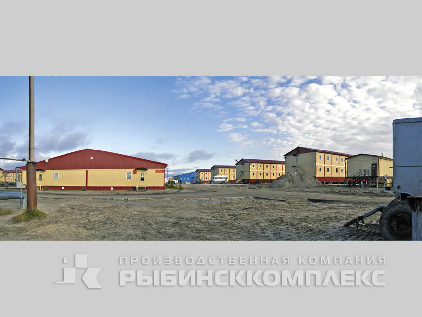 Ямало-Ненецкий АО, вахтовый посёлок  из сблокированных зданий: общежития, столовые
