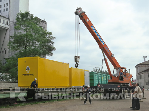 Погрузка станций водоподготовки в блочно-модульном исполнении на <br />ж/д платформу