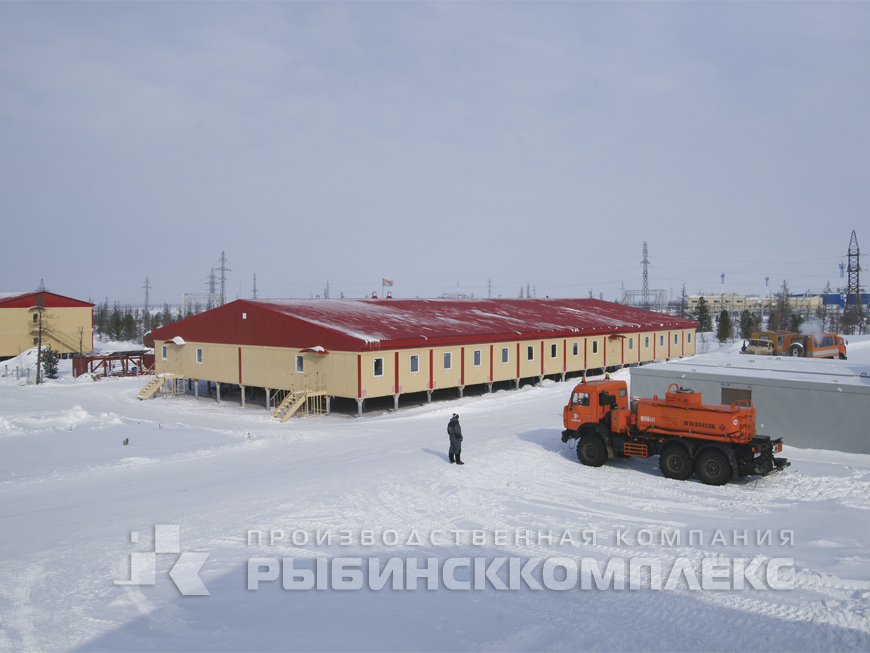 Ямало-Ненецкий АО, вахтовый посёлок  из сблокированных зданий: столовая