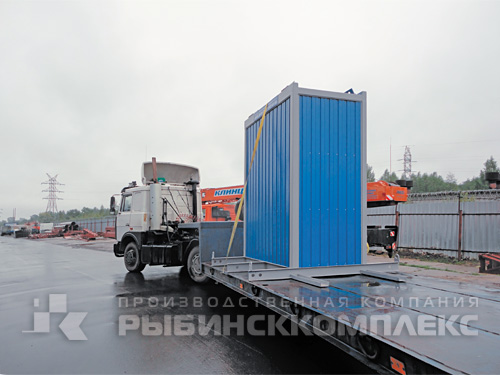 Транспортировка туалета на базе цельносварного блок контейнера