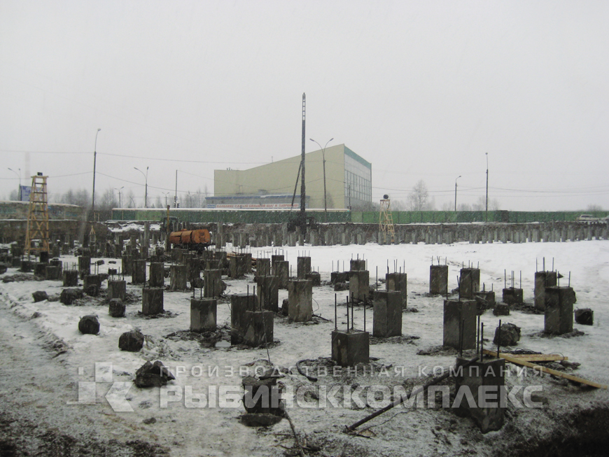 Республика Коми г. Ухта, устройство свайного фундамента