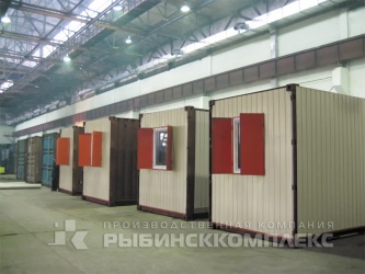 Универсальные преобразованные грузовые контейнеры для монтажа модульных зданий. На заводе Универсальные преобразованные грузовые контейнеры для монтажа модульных зданий. На заводе