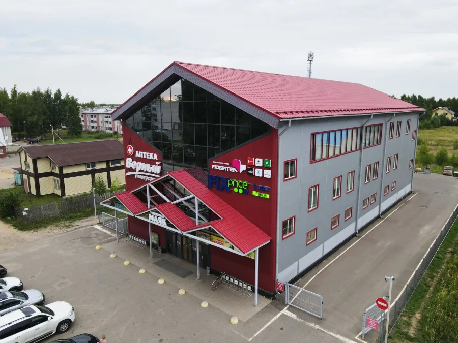 Торговый центр «Маяк», 1913 м² площадью 1913 м2