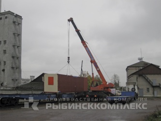 Универсальные преобразованные грузовые контейнеры для монтажа модульных зданий. Транспортировка - погрузка на ж/д Универсальные преобразованные грузовые контейнеры для монтажа модульных зданий. Транспортировка - погрузка на ж/д