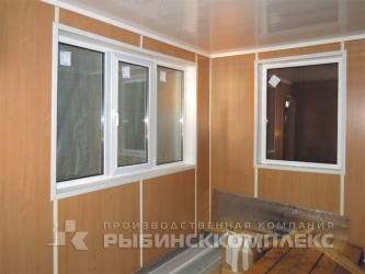 КПП на базе двух преобразованных морских контейнеров. Помещение внутри КПП на базе двух преобразованных морских контейнеров. Помещение внутри