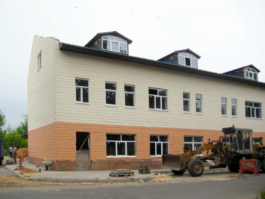 Здание АБК и магазина, 1621 м² площадью 1621 м2
