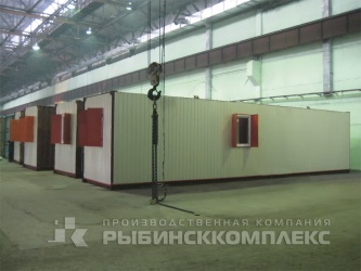 Универсальные преобразованные грузовые контейнеры для монтажа модульных зданий. На заводе Универсальные преобразованные грузовые контейнеры для монтажа модульных зданий. На заводе