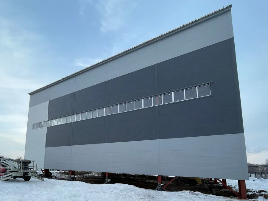 Корпус сборки карьерных самосвалов, 900 м²  площадью 900 м2