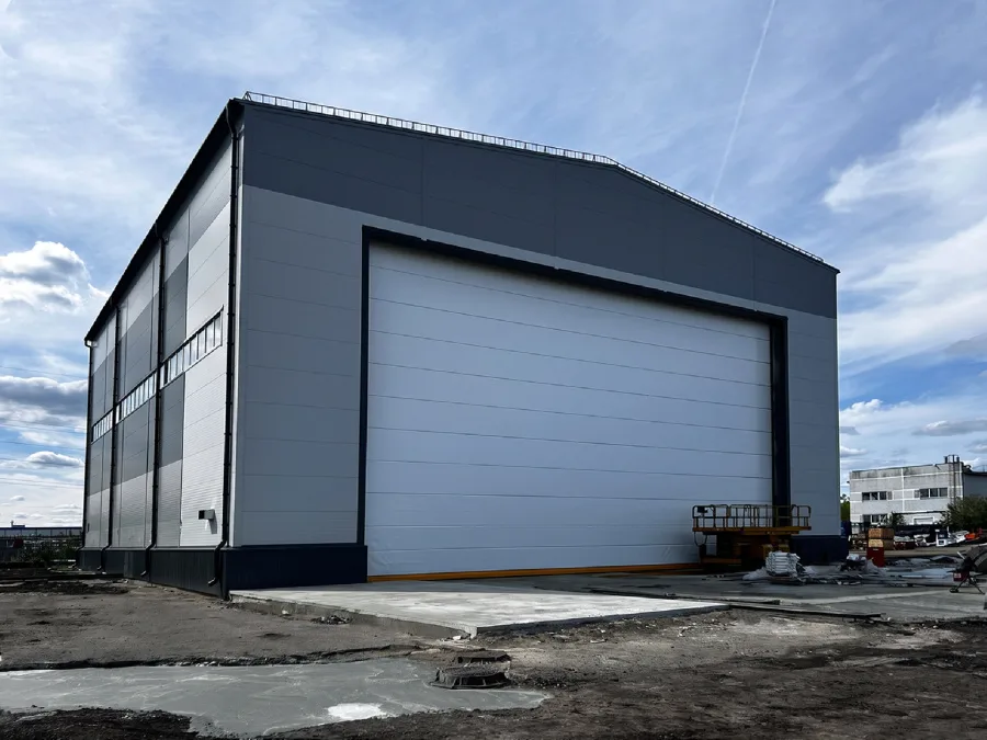 Корпус сборки карьерных самосвалов, 900 м²  площадью 900 м2